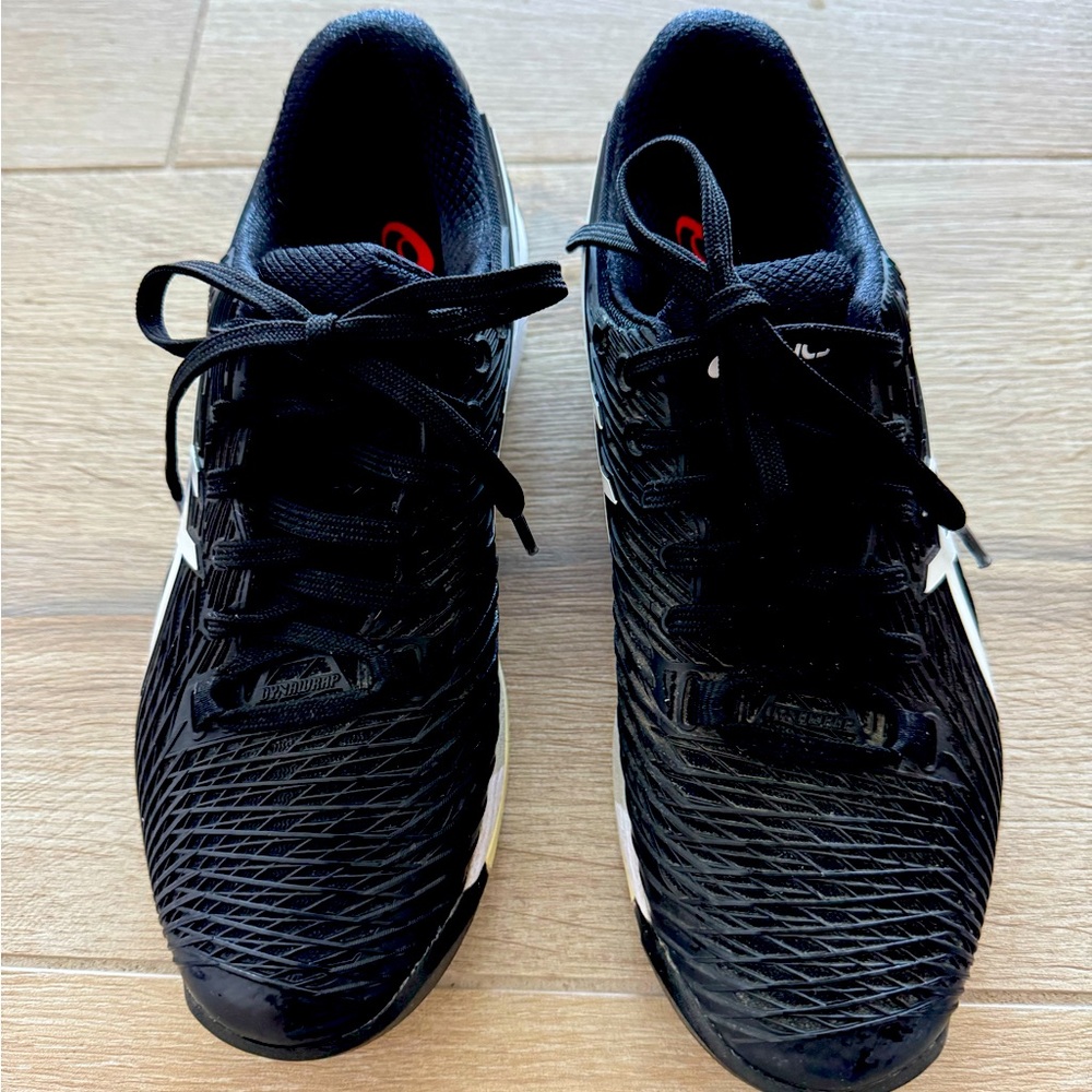 ASICS SOLUTION SPEED TENNIS SHOES